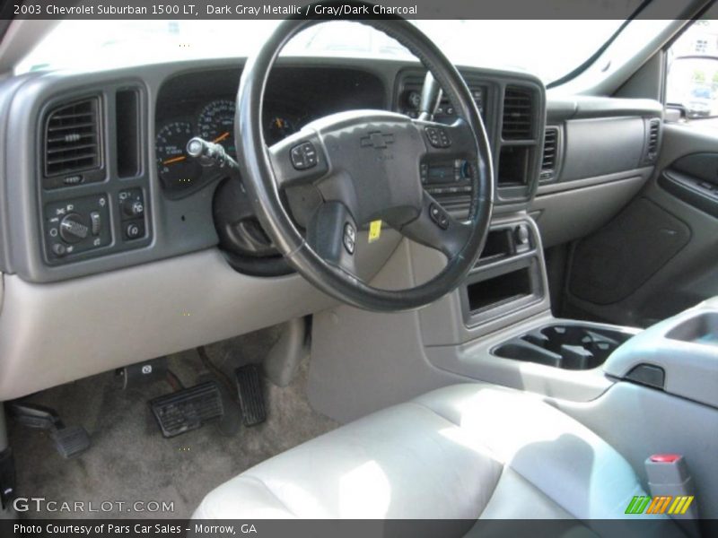 Dashboard of 2003 Suburban 1500 LT