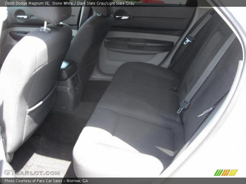 Stone White / Dark Slate Gray/Light Slate Gray 2008 Dodge Magnum SE