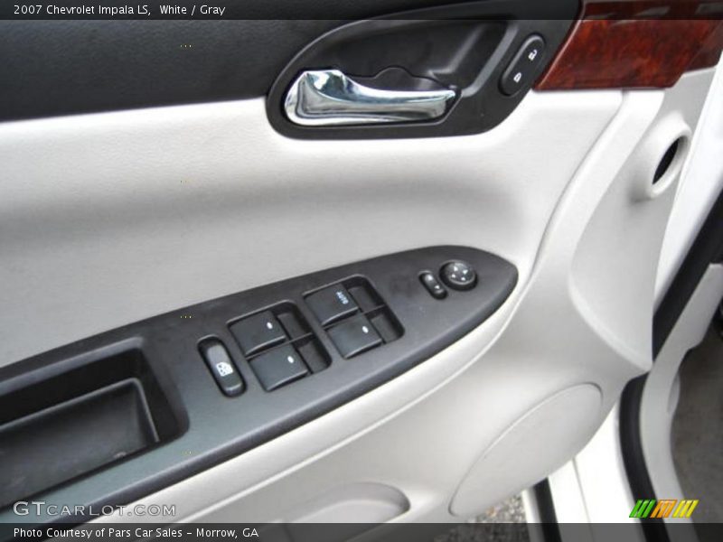 White / Gray 2007 Chevrolet Impala LS