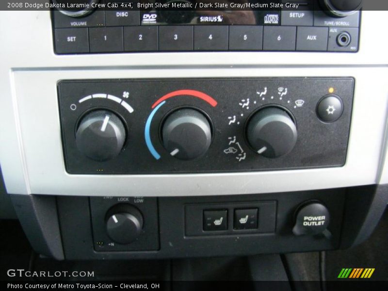 Bright Silver Metallic / Dark Slate Gray/Medium Slate Gray 2008 Dodge Dakota Laramie Crew Cab 4x4