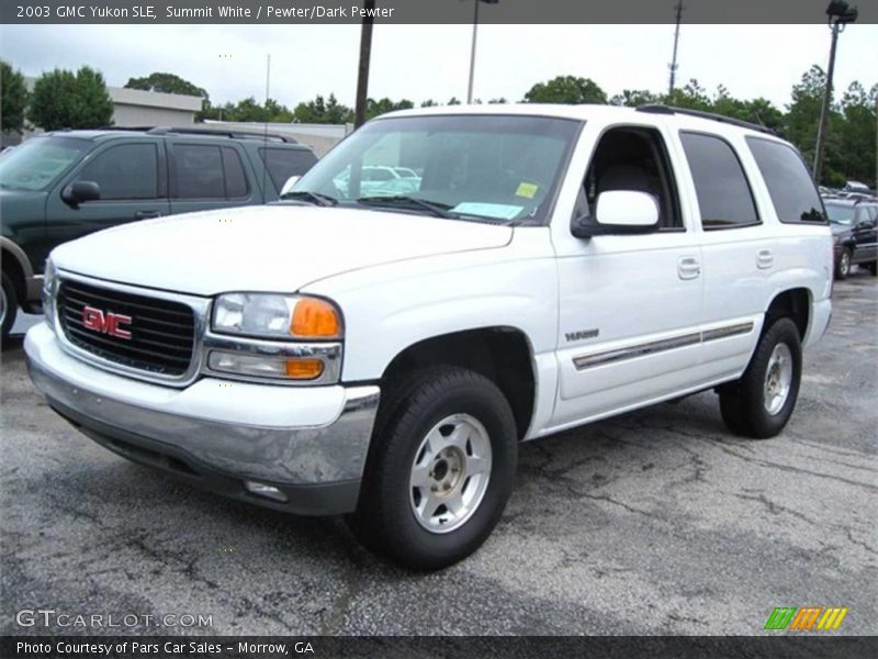 Summit White / Pewter/Dark Pewter 2003 GMC Yukon SLE