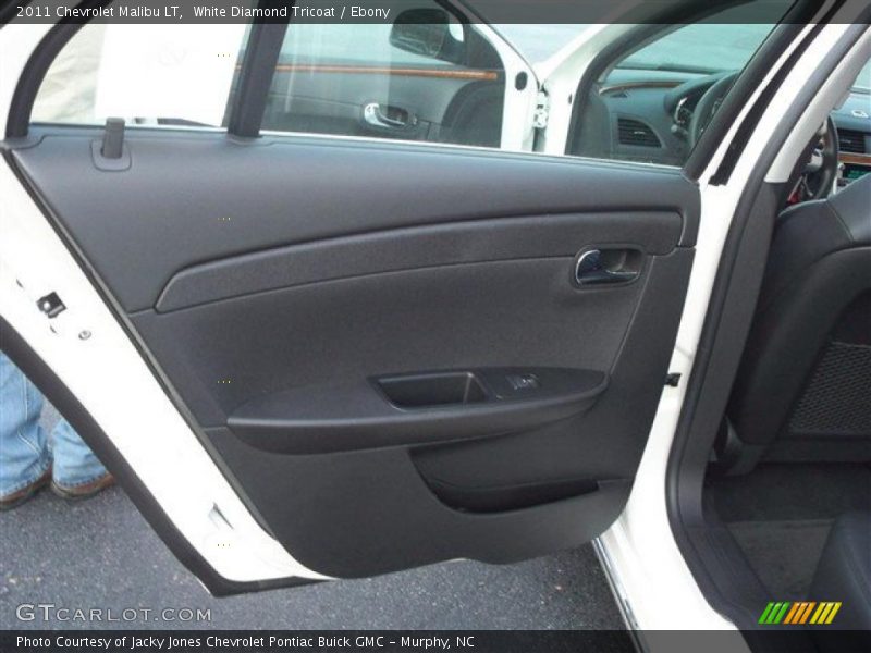 White Diamond Tricoat / Ebony 2011 Chevrolet Malibu LT