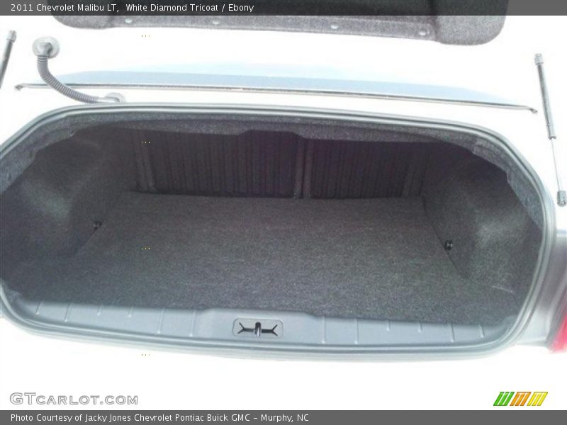 White Diamond Tricoat / Ebony 2011 Chevrolet Malibu LT