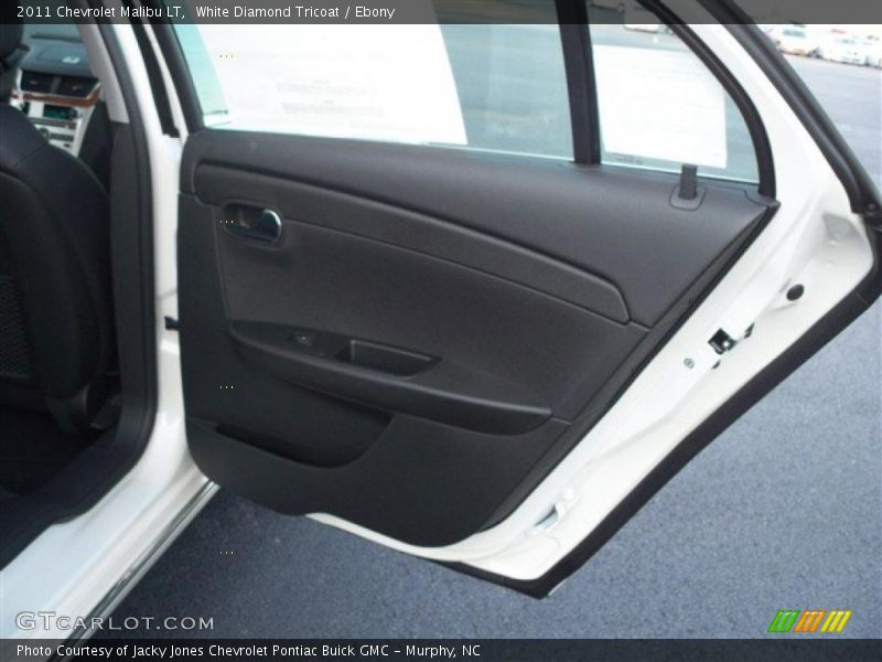 White Diamond Tricoat / Ebony 2011 Chevrolet Malibu LT