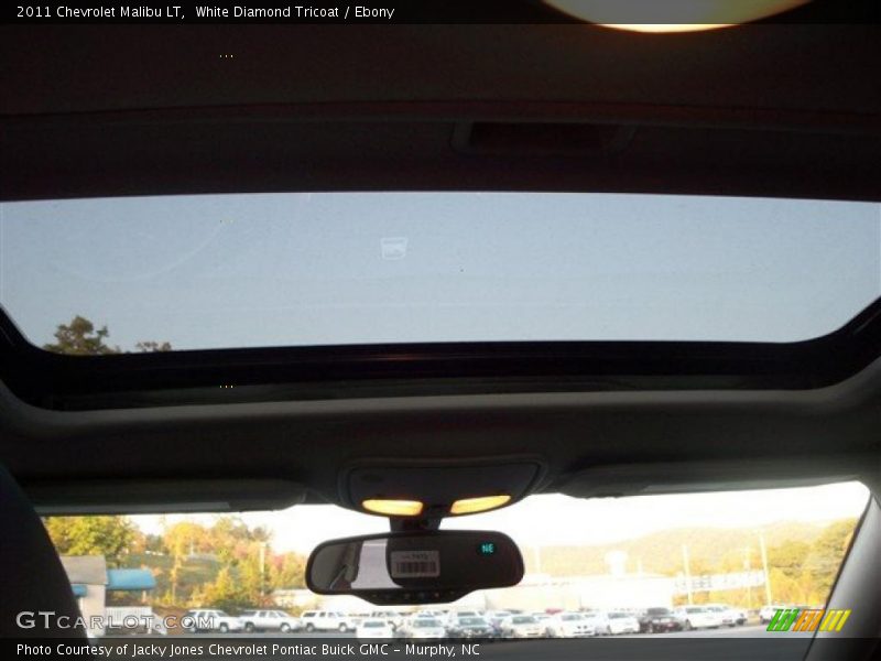 White Diamond Tricoat / Ebony 2011 Chevrolet Malibu LT