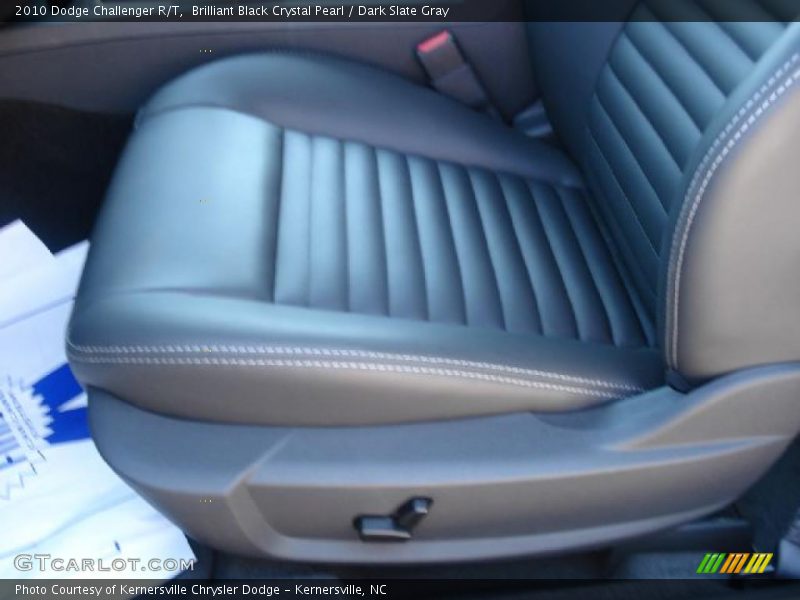 Brilliant Black Crystal Pearl / Dark Slate Gray 2010 Dodge Challenger R/T