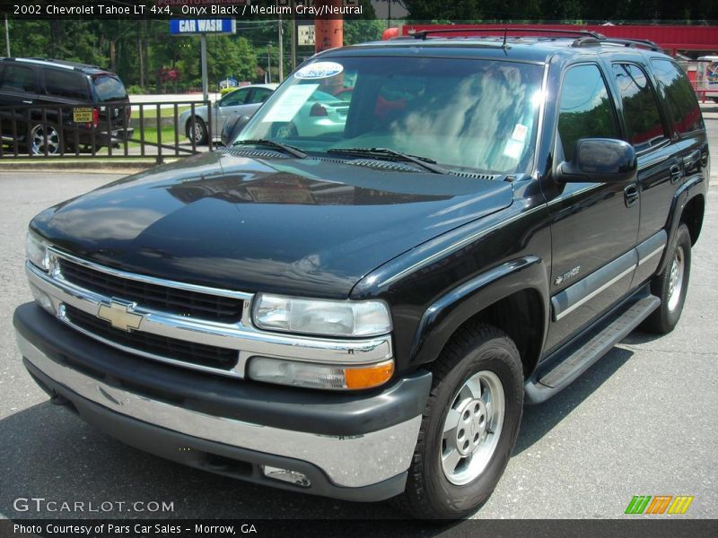 Onyx Black / Medium Gray/Neutral 2002 Chevrolet Tahoe LT 4x4
