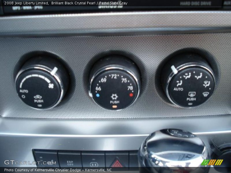 Brilliant Black Crystal Pearl / Pastel Slate Gray 2008 Jeep Liberty Limited