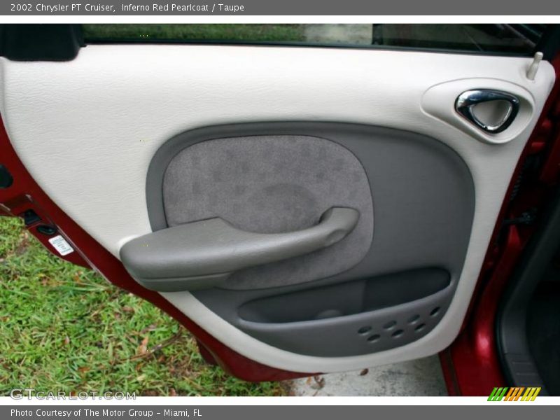 Inferno Red Pearlcoat / Taupe 2002 Chrysler PT Cruiser