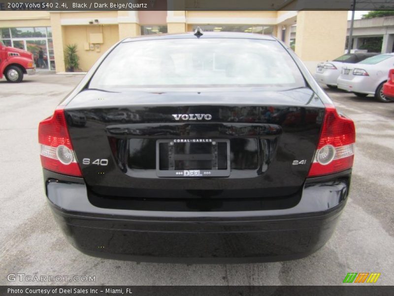 Black / Dark Beige/Quartz 2007 Volvo S40 2.4i