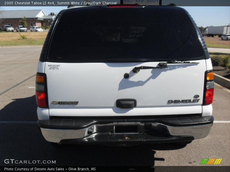 Summit White / Gray/Dark Charcoal 2005 Chevrolet Tahoe LS 4x4