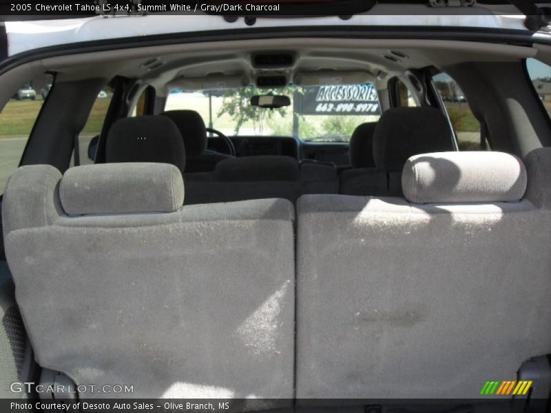 Summit White / Gray/Dark Charcoal 2005 Chevrolet Tahoe LS 4x4