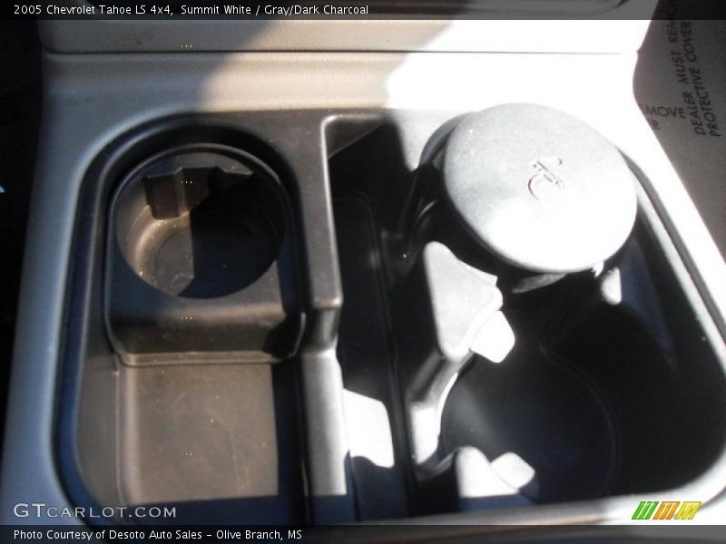 Summit White / Gray/Dark Charcoal 2005 Chevrolet Tahoe LS 4x4