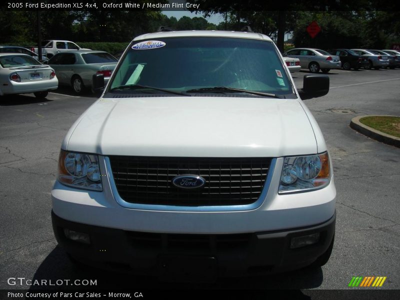 Oxford White / Medium Flint Grey 2005 Ford Expedition XLS 4x4