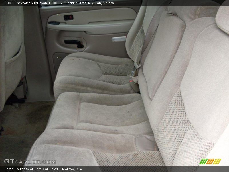  2003 Suburban 1500 LS Tan/Neutral Interior