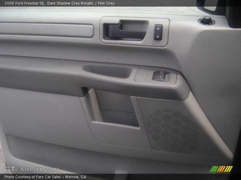 Dark Shadow Grey Metallic / Flint Grey 2006 Ford Freestar SE