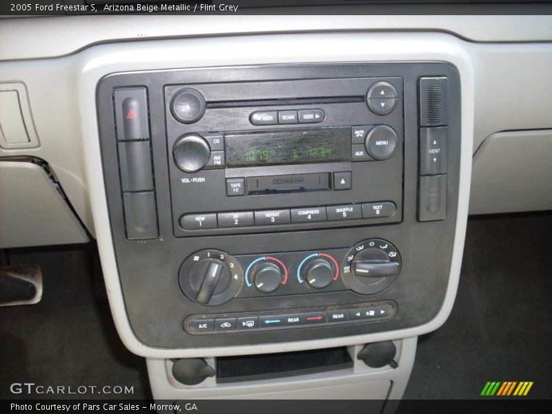 Arizona Beige Metallic / Flint Grey 2005 Ford Freestar S
