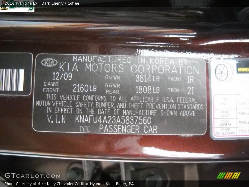 Dark Cherry / Coffee 2010 Kia Forte EX