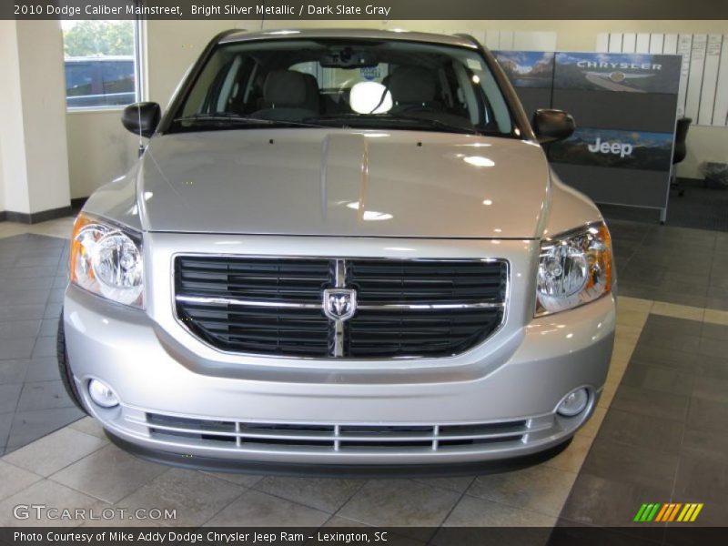 Bright Silver Metallic / Dark Slate Gray 2010 Dodge Caliber Mainstreet