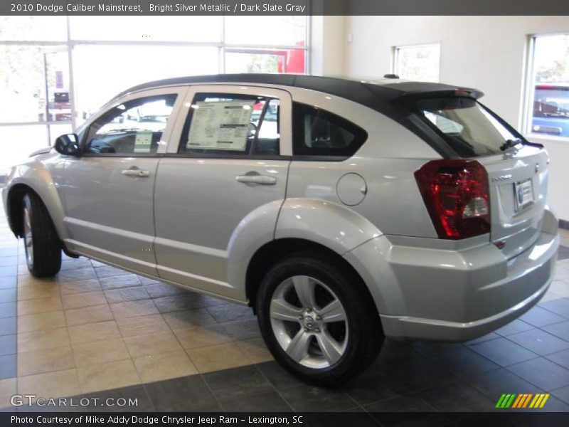 Bright Silver Metallic / Dark Slate Gray 2010 Dodge Caliber Mainstreet