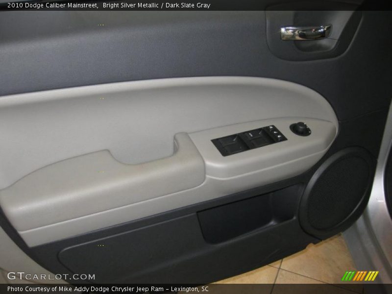 Bright Silver Metallic / Dark Slate Gray 2010 Dodge Caliber Mainstreet