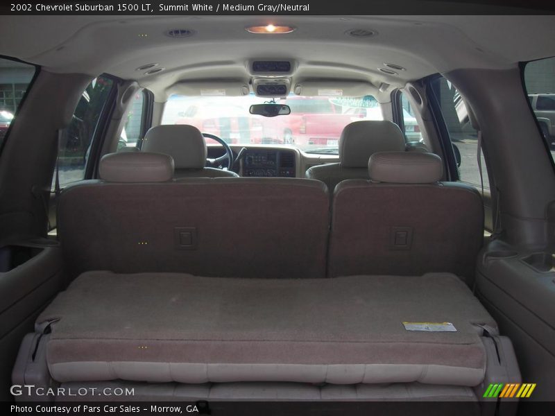 2002 Suburban 1500 LT Medium Gray/Neutral Interior