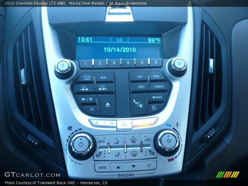Controls of 2010 Equinox LTZ AWD