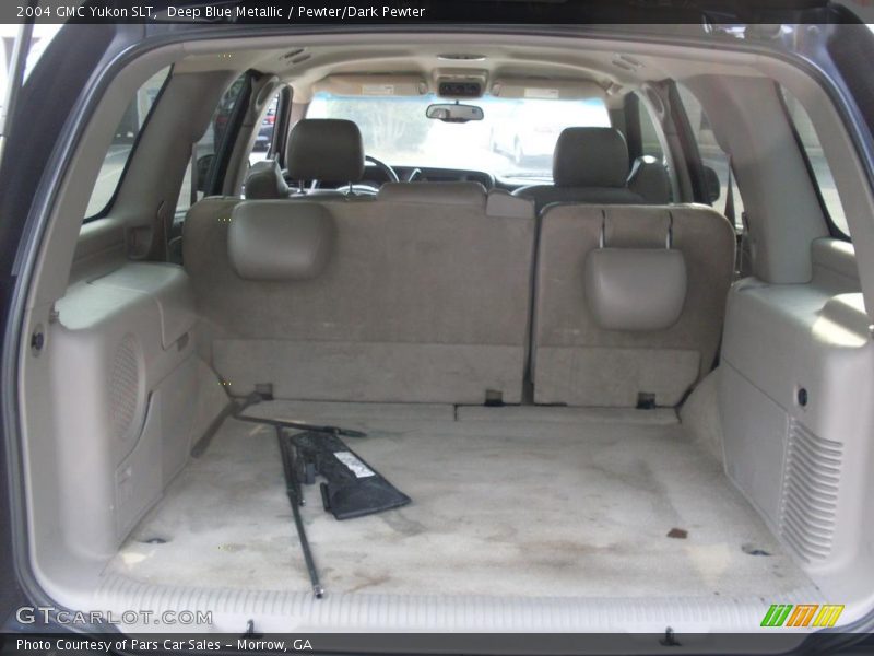  2004 Yukon SLT Trunk