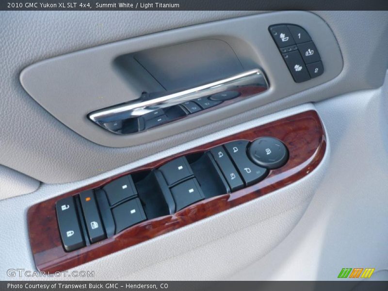 Controls of 2010 Yukon XL SLT 4x4