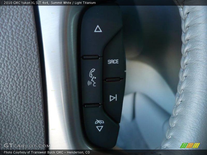 Controls of 2010 Yukon XL SLT 4x4