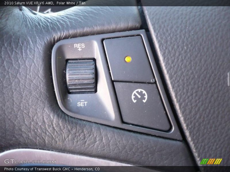 Polar White / Tan 2010 Saturn VUE XR V6 AWD