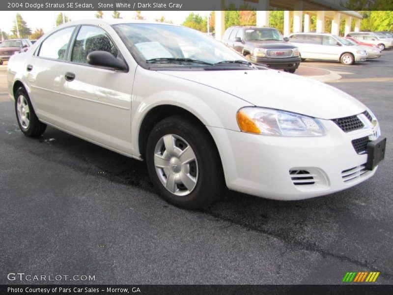 Stone White / Dark Slate Gray 2004 Dodge Stratus SE Sedan