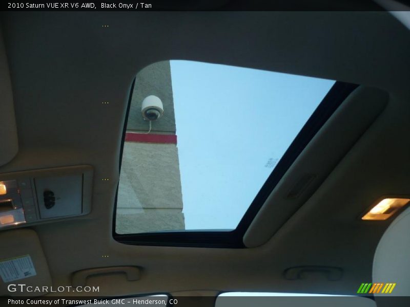 Black Onyx / Tan 2010 Saturn VUE XR V6 AWD