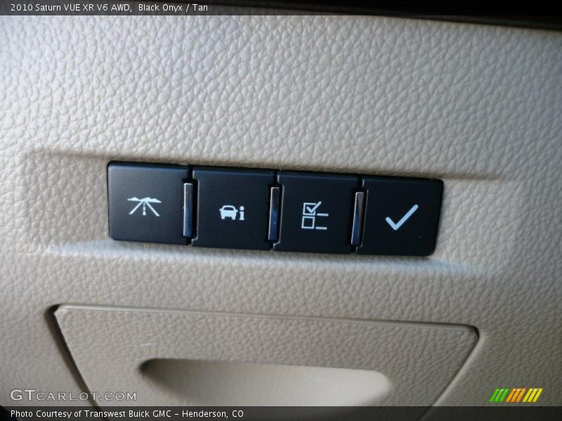 Black Onyx / Tan 2010 Saturn VUE XR V6 AWD
