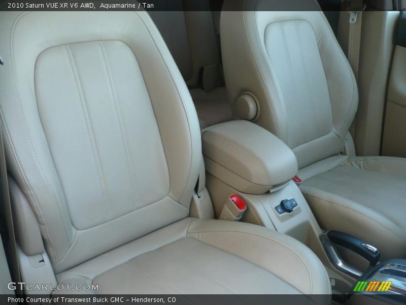  2010 VUE XR V6 AWD Tan Interior