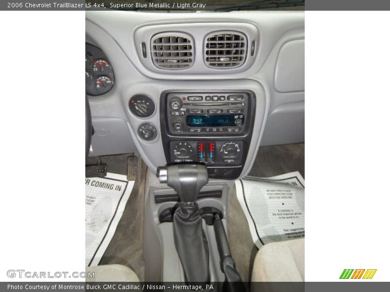 Superior Blue Metallic / Light Gray 2006 Chevrolet TrailBlazer LS 4x4