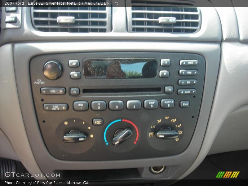 Silver Frost Metallic / Medium/Dark Flint 2007 Ford Taurus SE