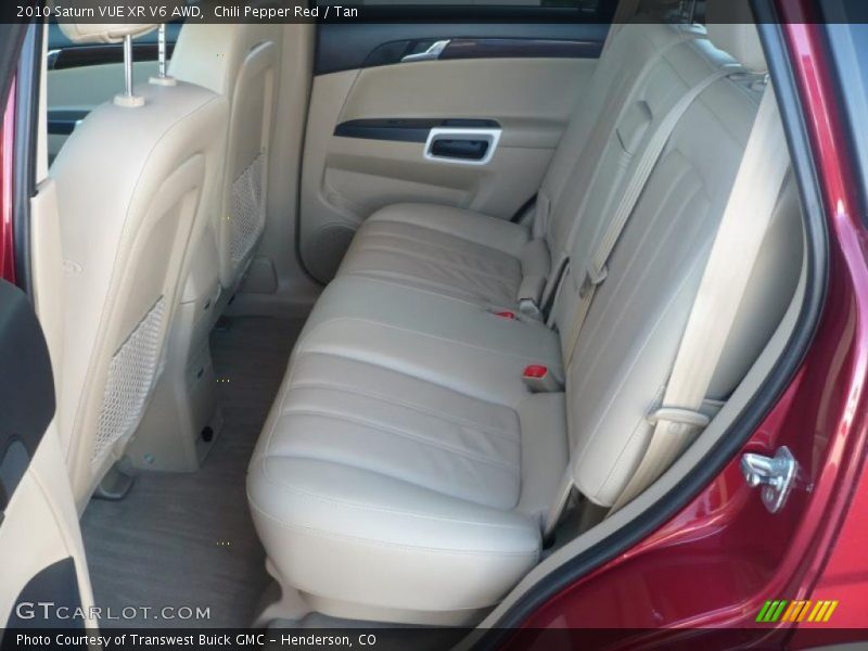  2010 VUE XR V6 AWD Tan Interior