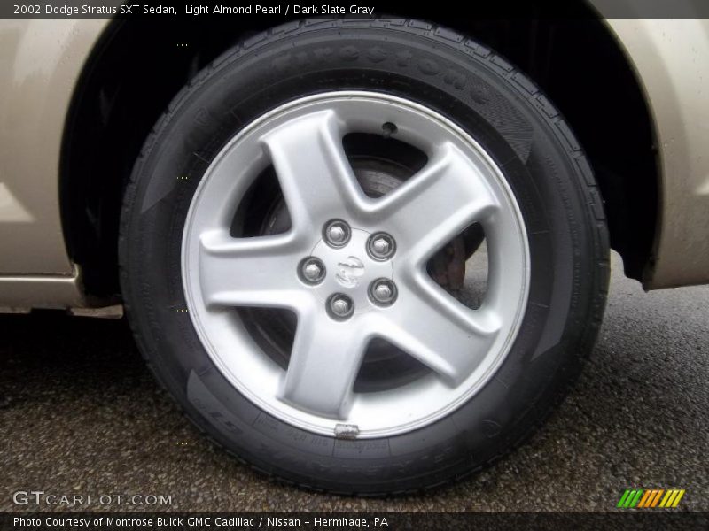  2002 Stratus SXT Sedan Wheel