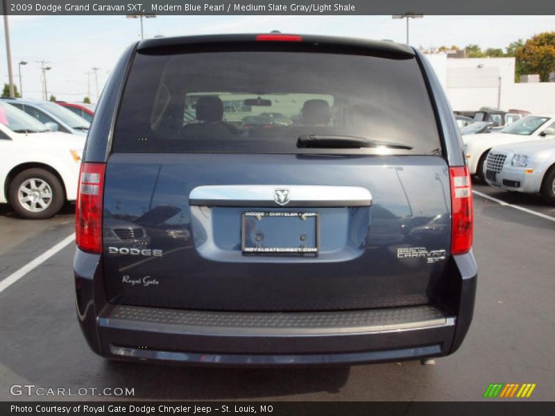 Modern Blue Pearl / Medium Slate Gray/Light Shale 2009 Dodge Grand Caravan SXT