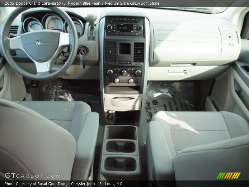Modern Blue Pearl / Medium Slate Gray/Light Shale 2009 Dodge Grand Caravan SXT