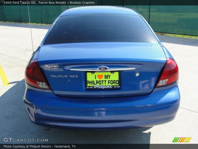 Patriot Blue Metallic / Medium Graphite 2003 Ford Taurus SES