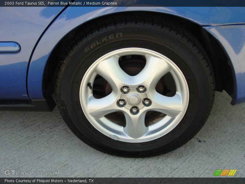 Patriot Blue Metallic / Medium Graphite 2003 Ford Taurus SES
