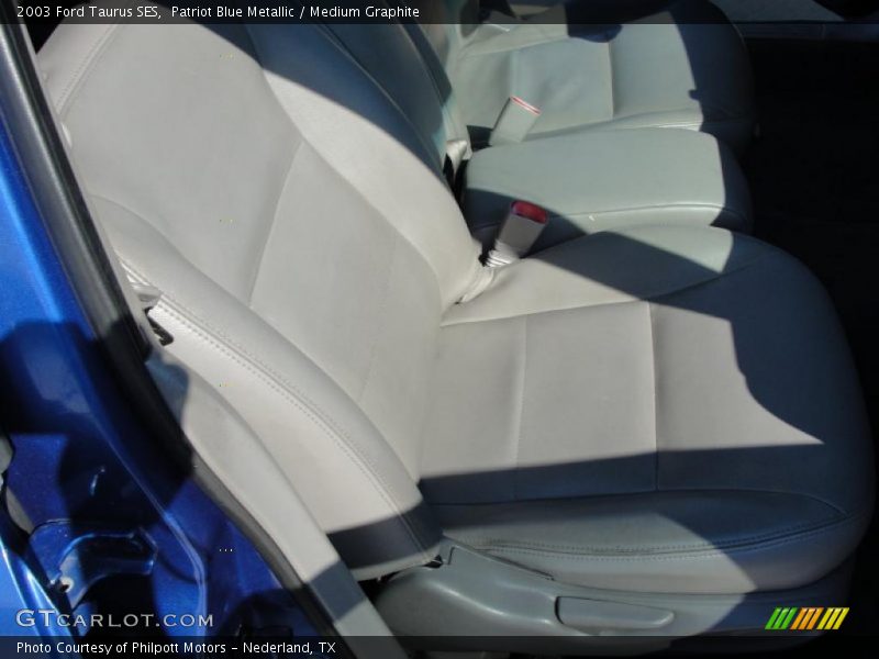 Patriot Blue Metallic / Medium Graphite 2003 Ford Taurus SES
