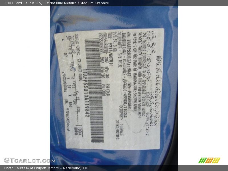 Patriot Blue Metallic / Medium Graphite 2003 Ford Taurus SES