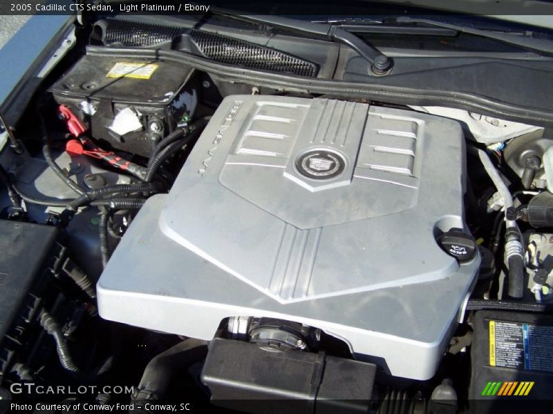 Light Platinum / Ebony 2005 Cadillac CTS Sedan