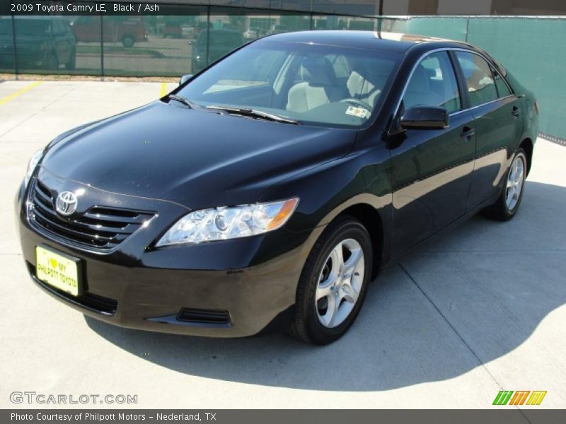 Black / Ash 2009 Toyota Camry LE