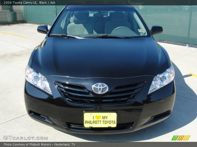 Black / Ash 2009 Toyota Camry LE
