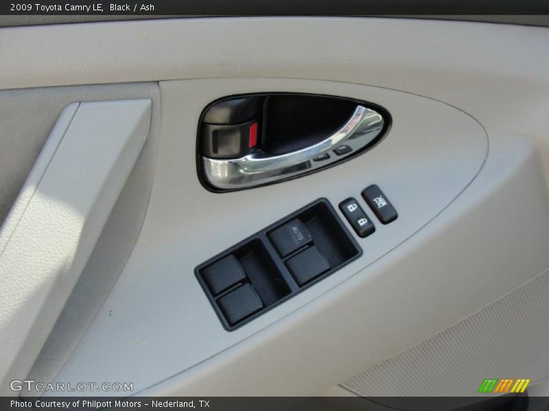 Black / Ash 2009 Toyota Camry LE