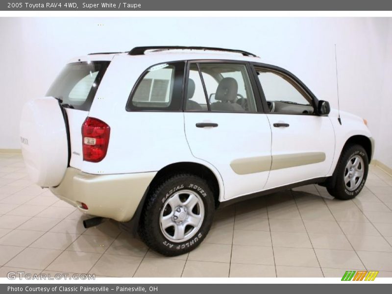 Super White / Taupe 2005 Toyota RAV4 4WD
